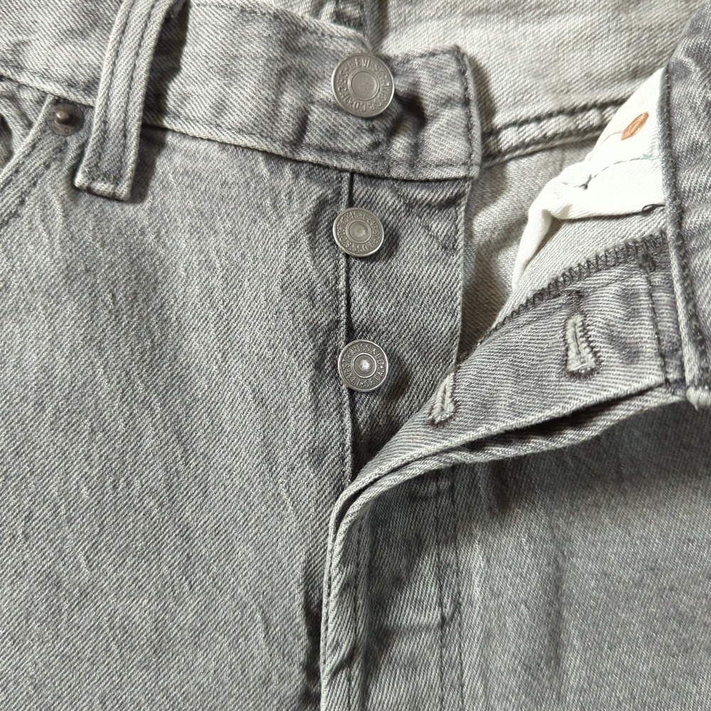 Levis 501 Original Stretch Mens Grey Straight Leg Button Fly Jeans 32x34 NWT - Picture 5 of 11